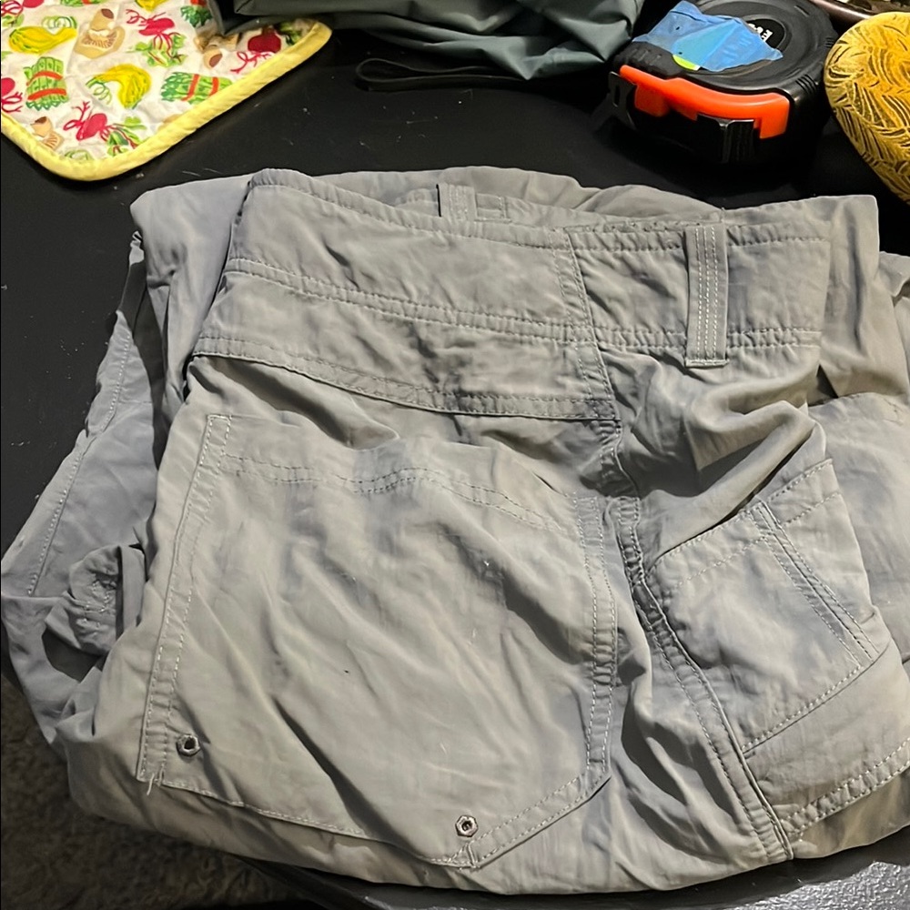 Mountain Hardwear Men's Gray Pants